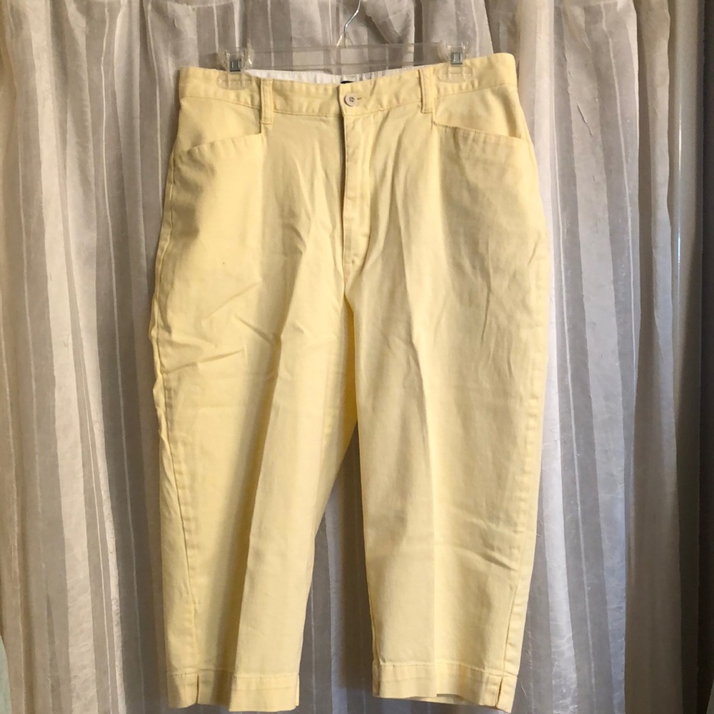 Petite Lee Butter Yellow Capris
